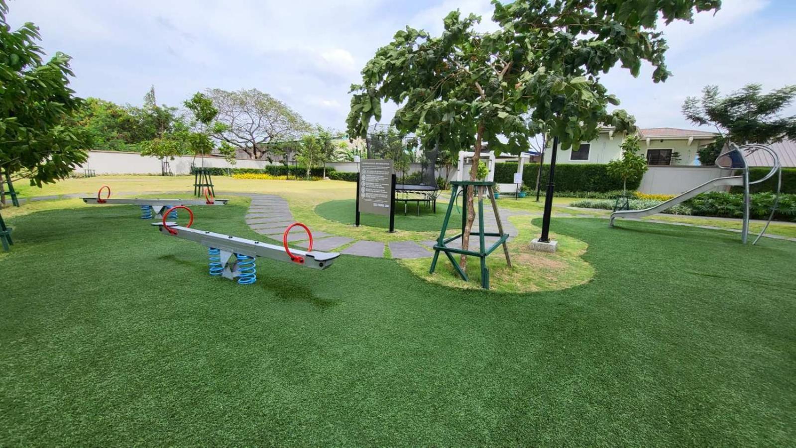 The Atherton- Spacious Modern Condo Unit In Paranaque Near The Airport, Makati, Bgc And Highways Paranaque City Exteriör bild
